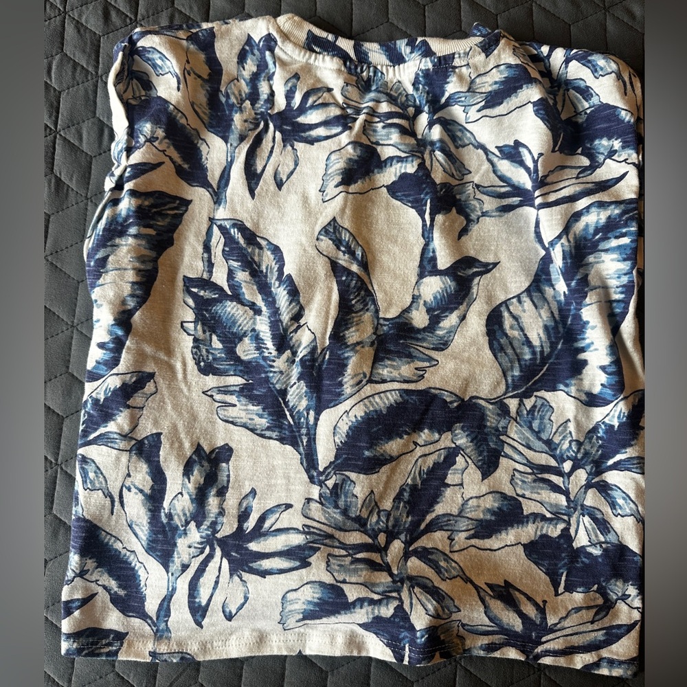 Girls, short sleeve tie, front shirt